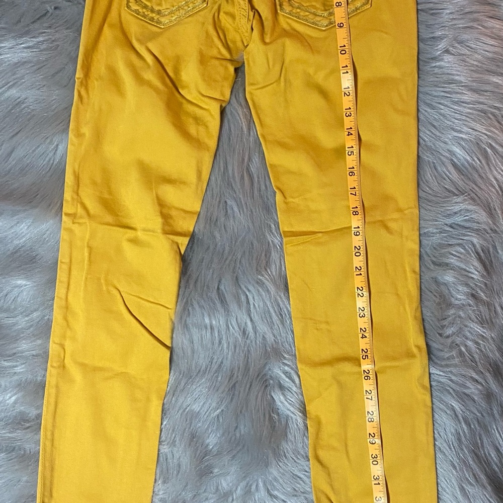 Gold miss me jeans